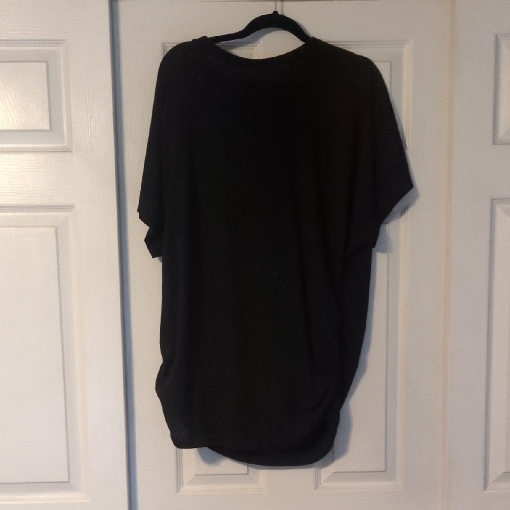 SHEIN Classic Black Short Sleeve Tee